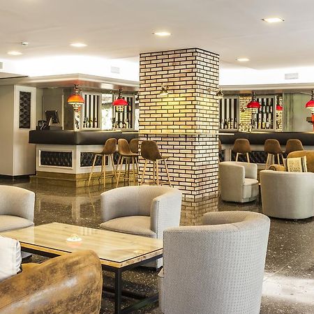 Globales Palmanova Hotel Екстериор снимка