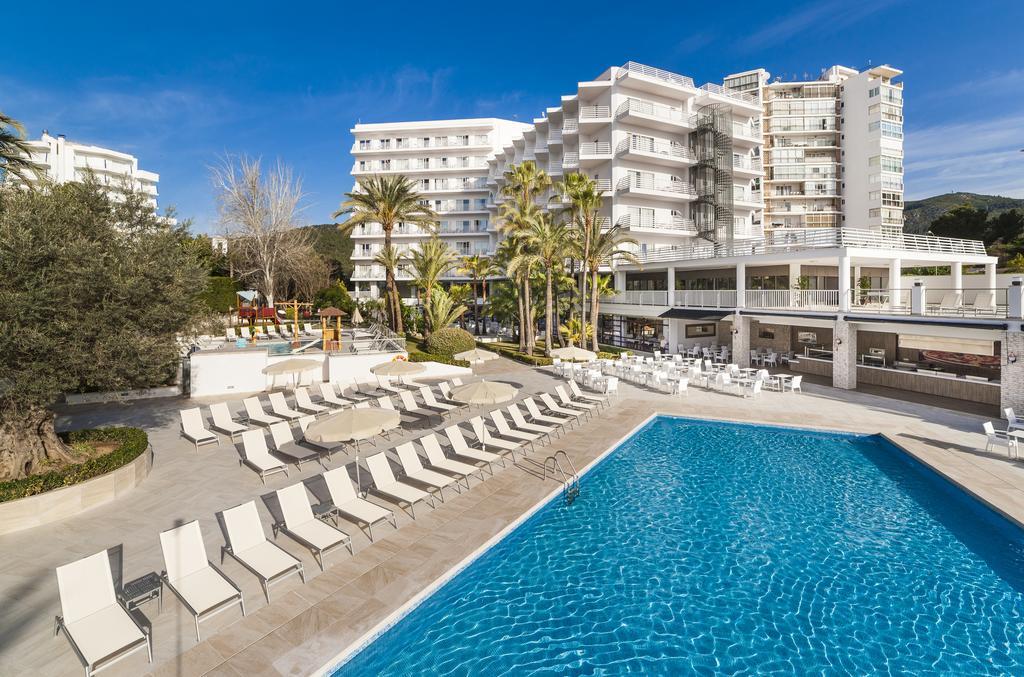 Globales Palmanova Hotel Екстериор снимка