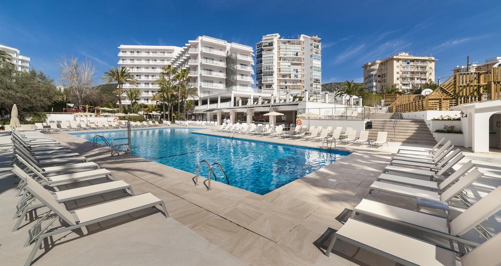 Globales Palmanova Hotel Екстериор снимка